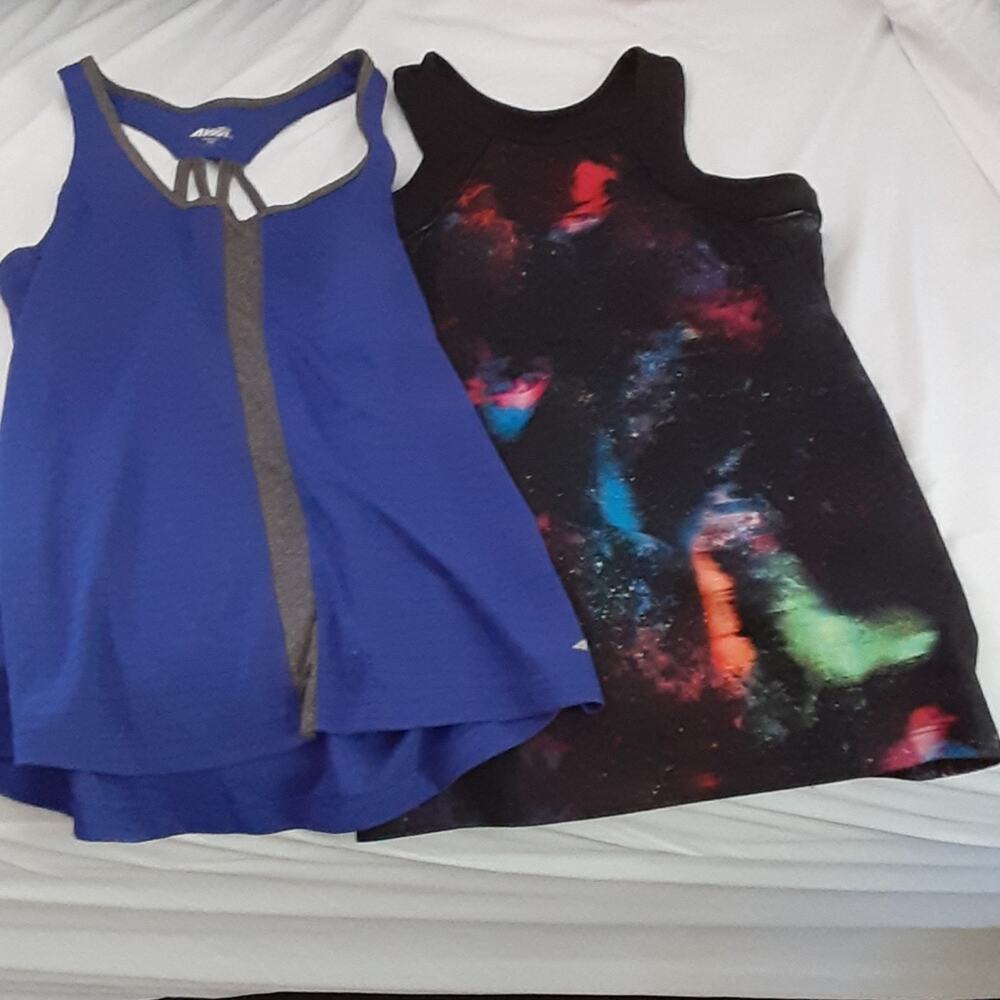 4/$25 Bundle of XS active tanks